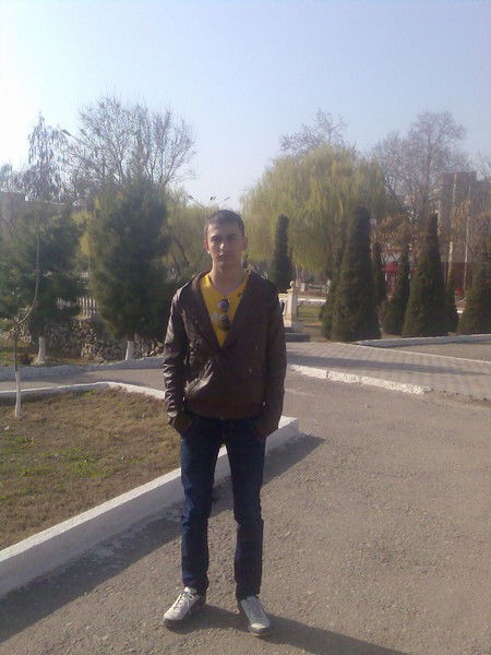 Рустем Эмиров