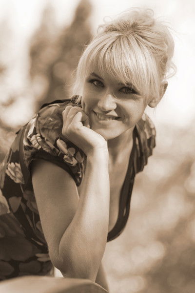 Елена Кухаренко