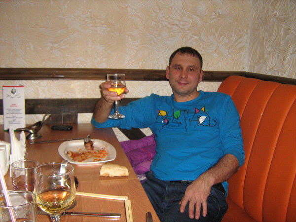 Денис Толстылёв