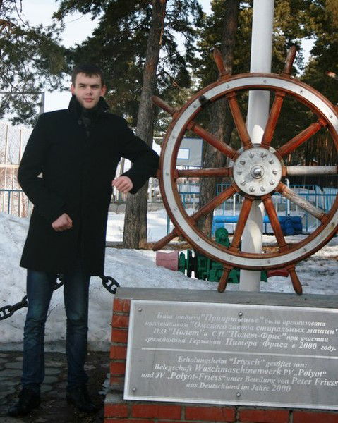 Антон Кичаев