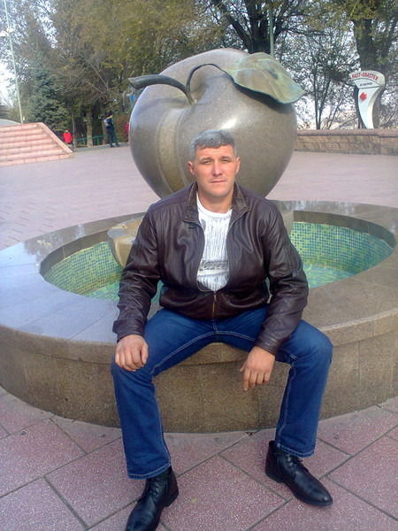 Александр Мацуцын