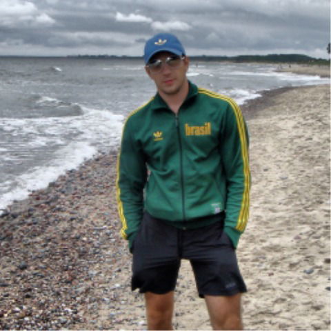 Дмитрий Назаров