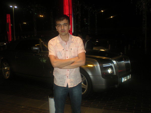 Адил Рузиев