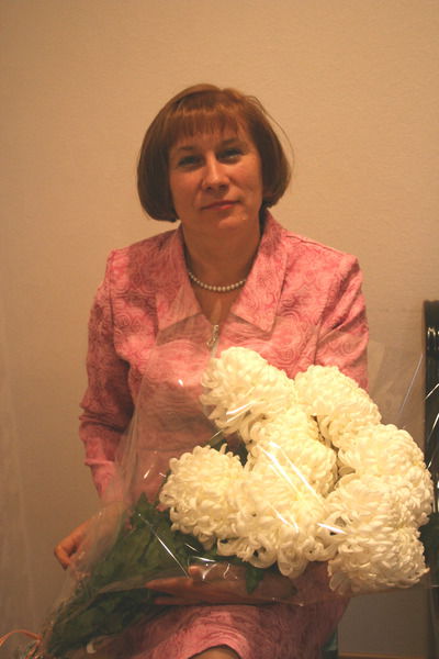 Оля Емельянова