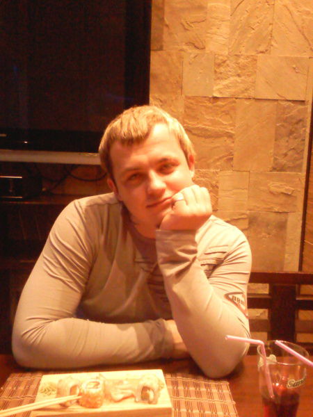 Максим Крупенько