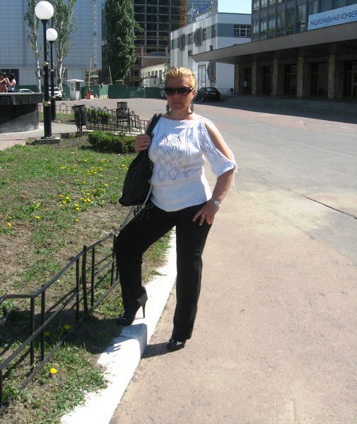 Анна Брошкина