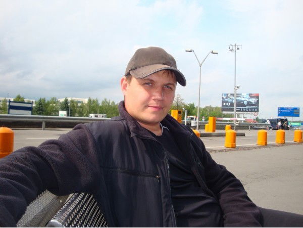 Денис Павлов