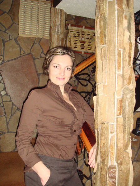 Елена Петряник