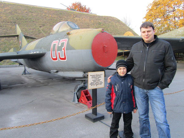 Андрей Борисенко