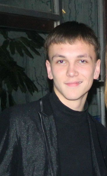 Олег Каримов