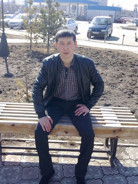 Асхат Апенов