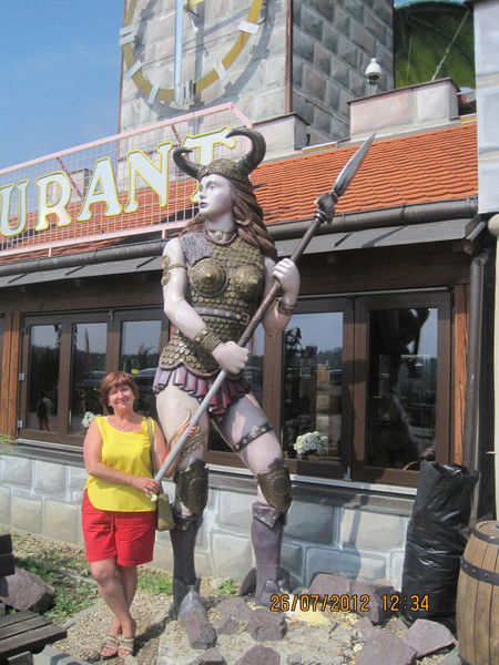 Светла Светлая