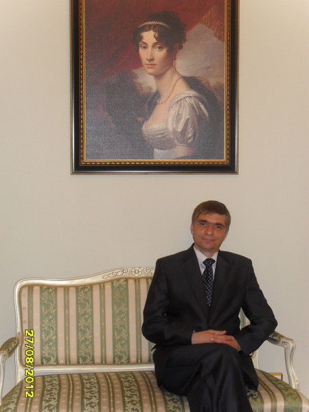 Виктор Иванов