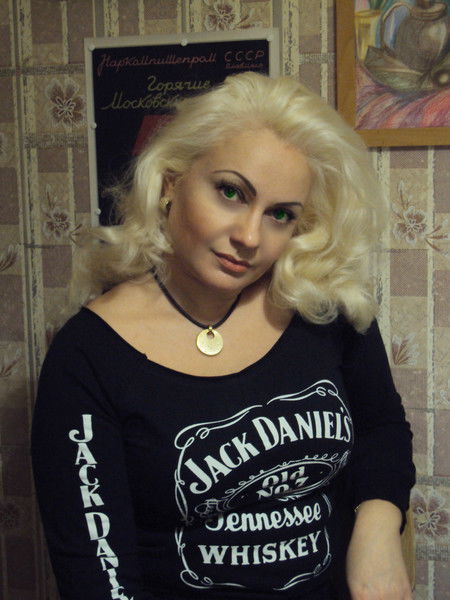 Алёна Ларионова