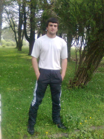 Парен Прастой