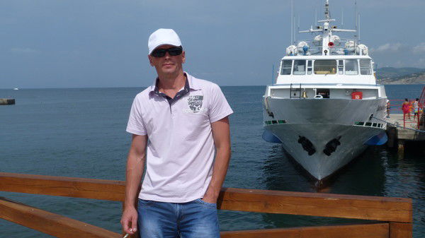 Роман Роман