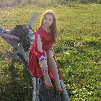 Виктория Ахмадуллина