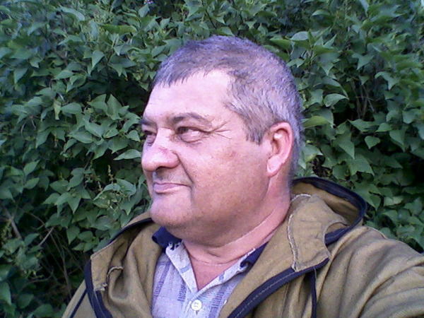 Анатолий Муравьёв