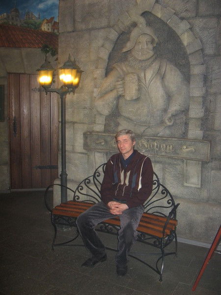 Андрей Лесничев