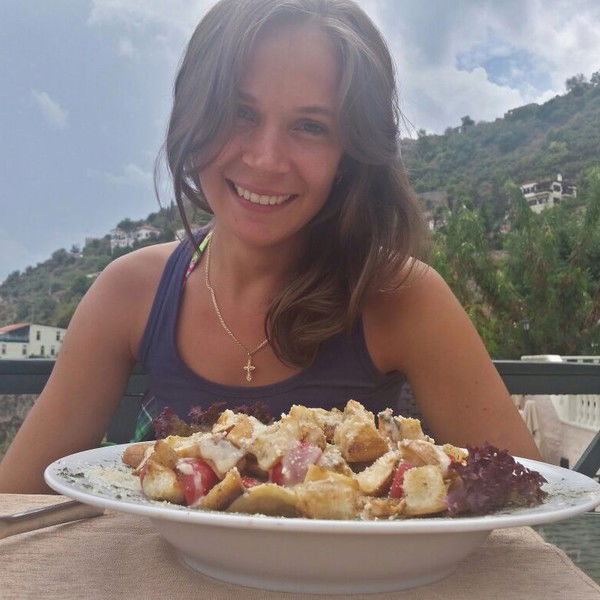 Ирина Лотова