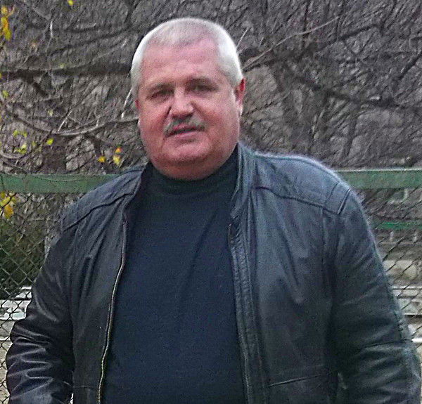 Александр Мазур