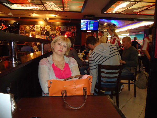 Неизвестно Неизвестно