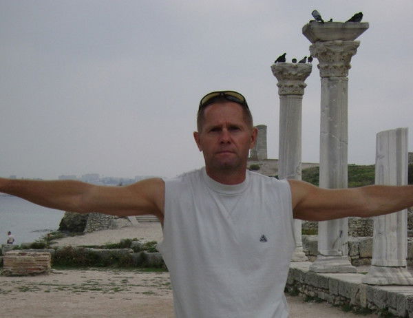 Александр Коваленко