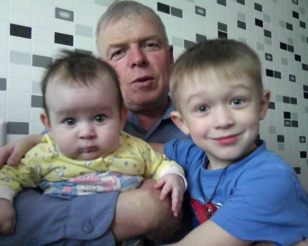 Александр Маслов