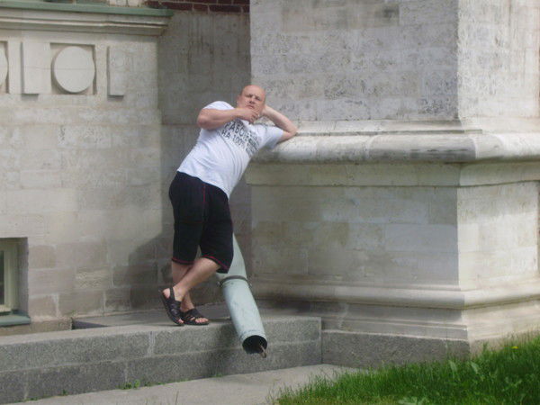 Николай Попов