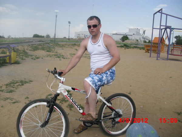 Александр Белозеров