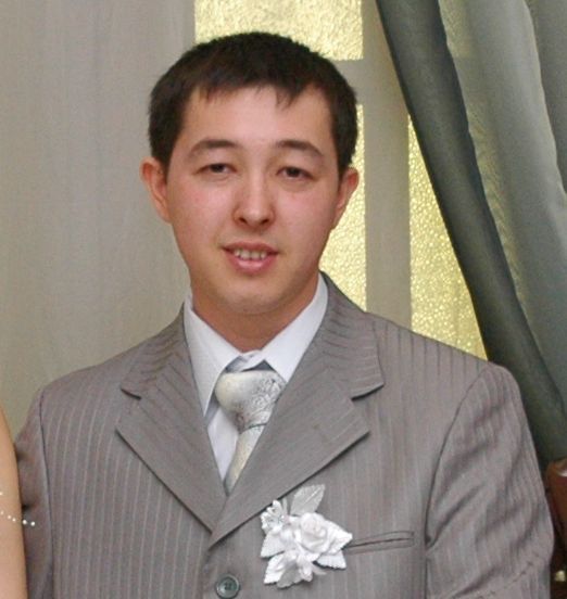 Илхом Бекешов