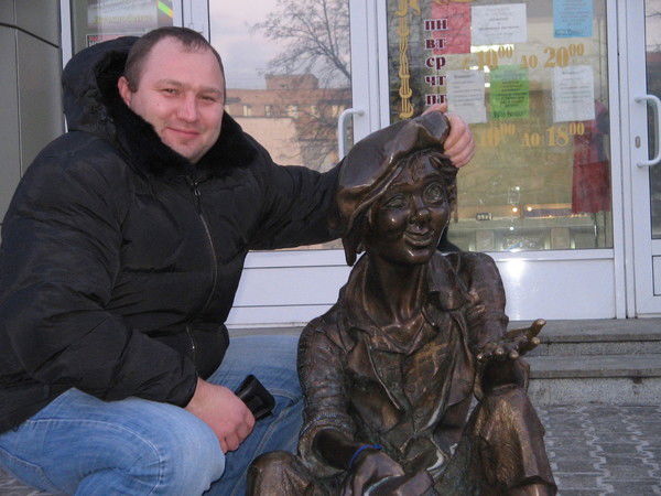 Владимир Бруев