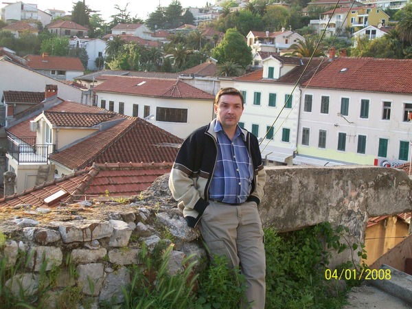 Аркадий Воробей