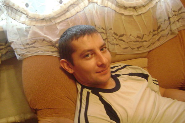 Владимир Захаров