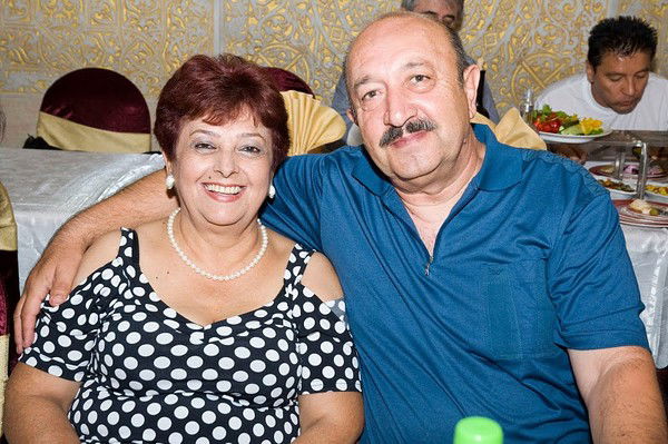 Давид Авезов