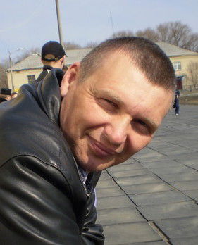 Сергей Савиновских