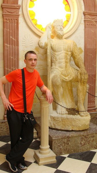 Дмитрий Кизилов