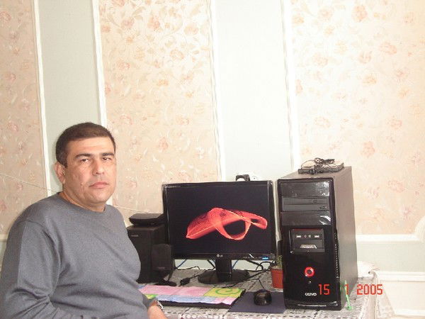 Алишер Вахабов