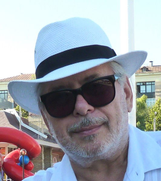 Борис Каратаев