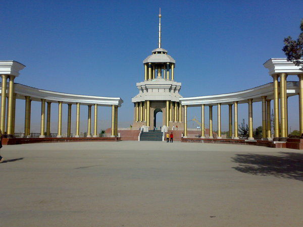 Джумахон Шарифов