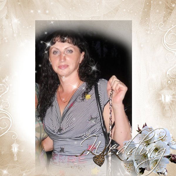 Лена Ушакова