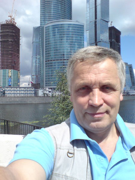 Анатолий Высоцкий