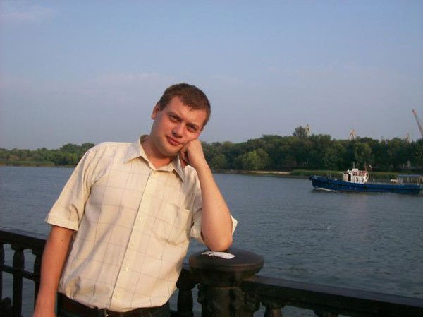 Александр Золотарь