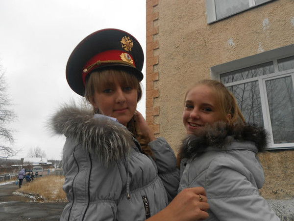 ***оленька*** *****