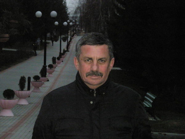 Олег Генералов