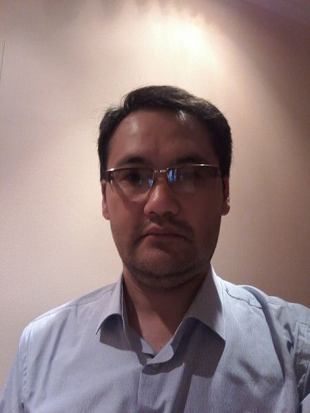 Рустам Султангазиев