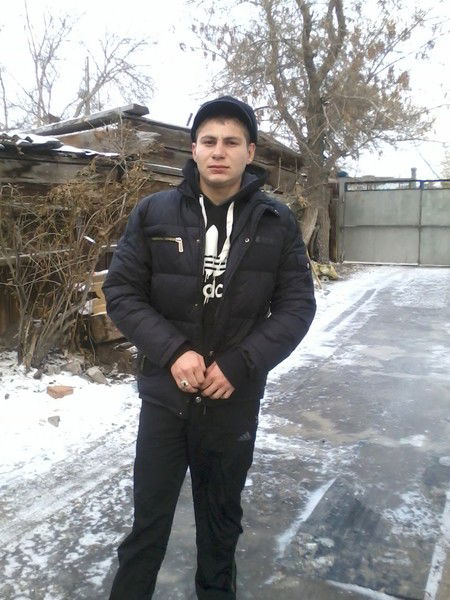 Андрей ********