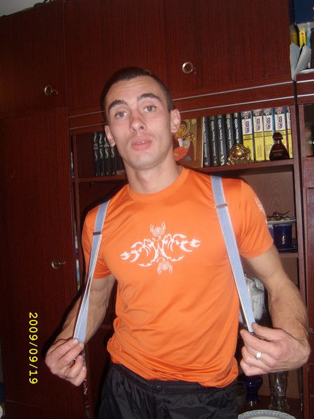 Александр Новосёлов