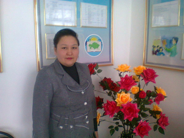 Шамшия Сыздыкбаева