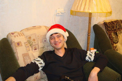 Ойбек Хакимов